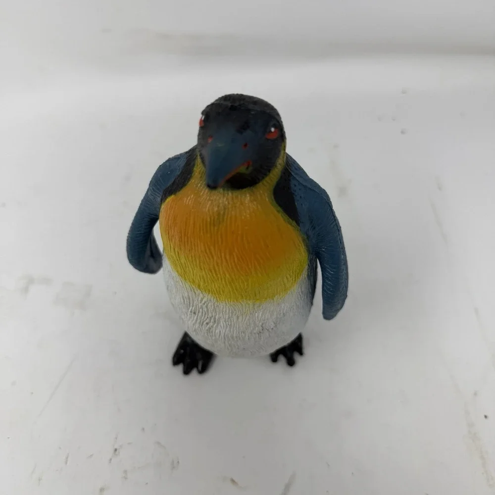 Vintage Imperial 1987 Penguin Toy Blue Figurine 6-3/4 inches tall Plastics RARE